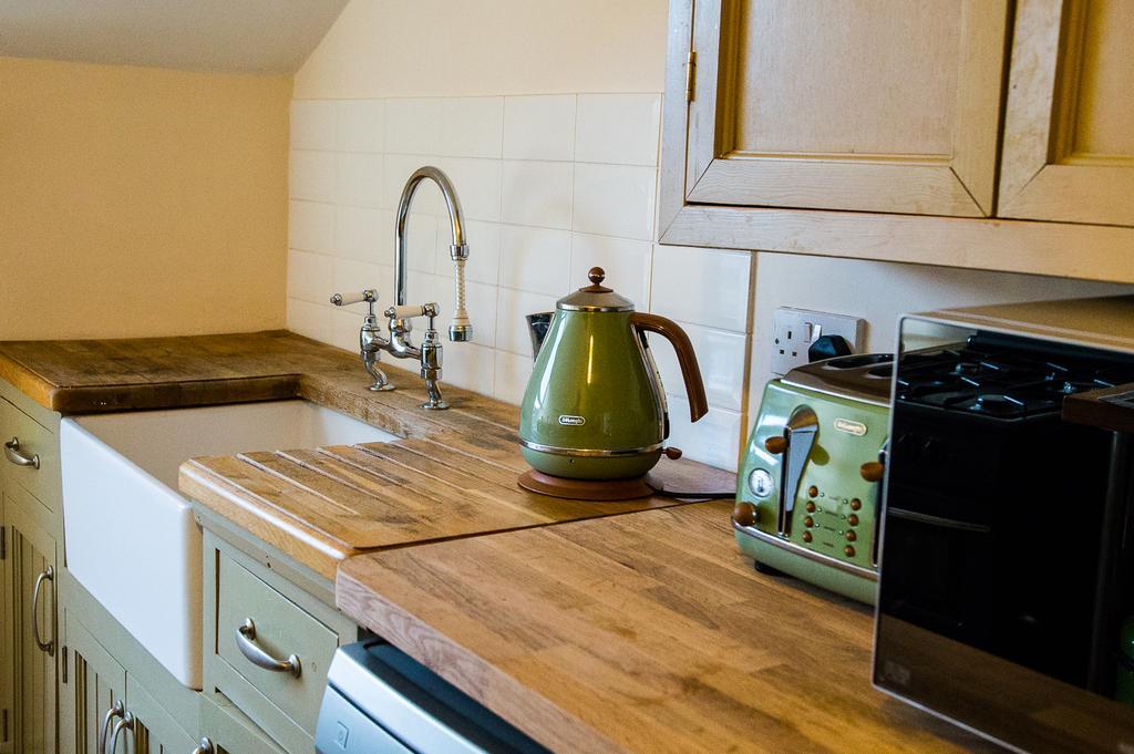 Appartamento Harrogate Elite Living Esterno foto