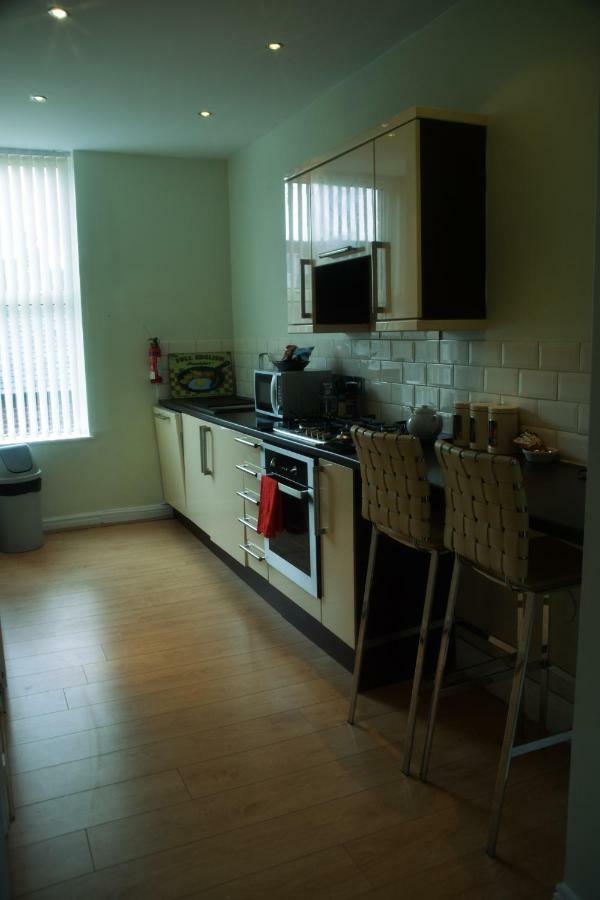Appartamento Harrogate Elite Living Esterno foto